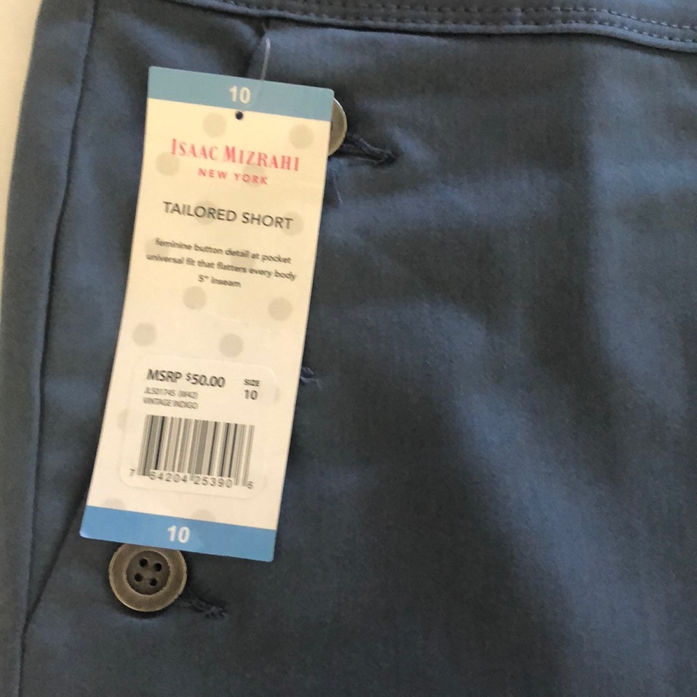 Isaac Mizrahi | Tailored Short - Picture 7 of 7